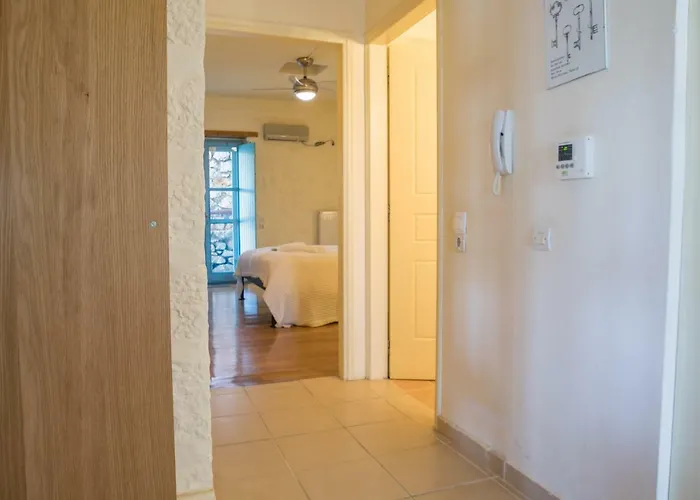 Εξοχικό σπίτι Smaragda *